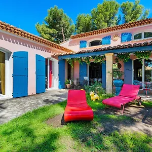 Villa Scenic In Martigues With Private Pool